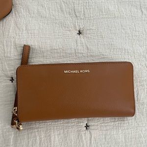 Woman’s wallet